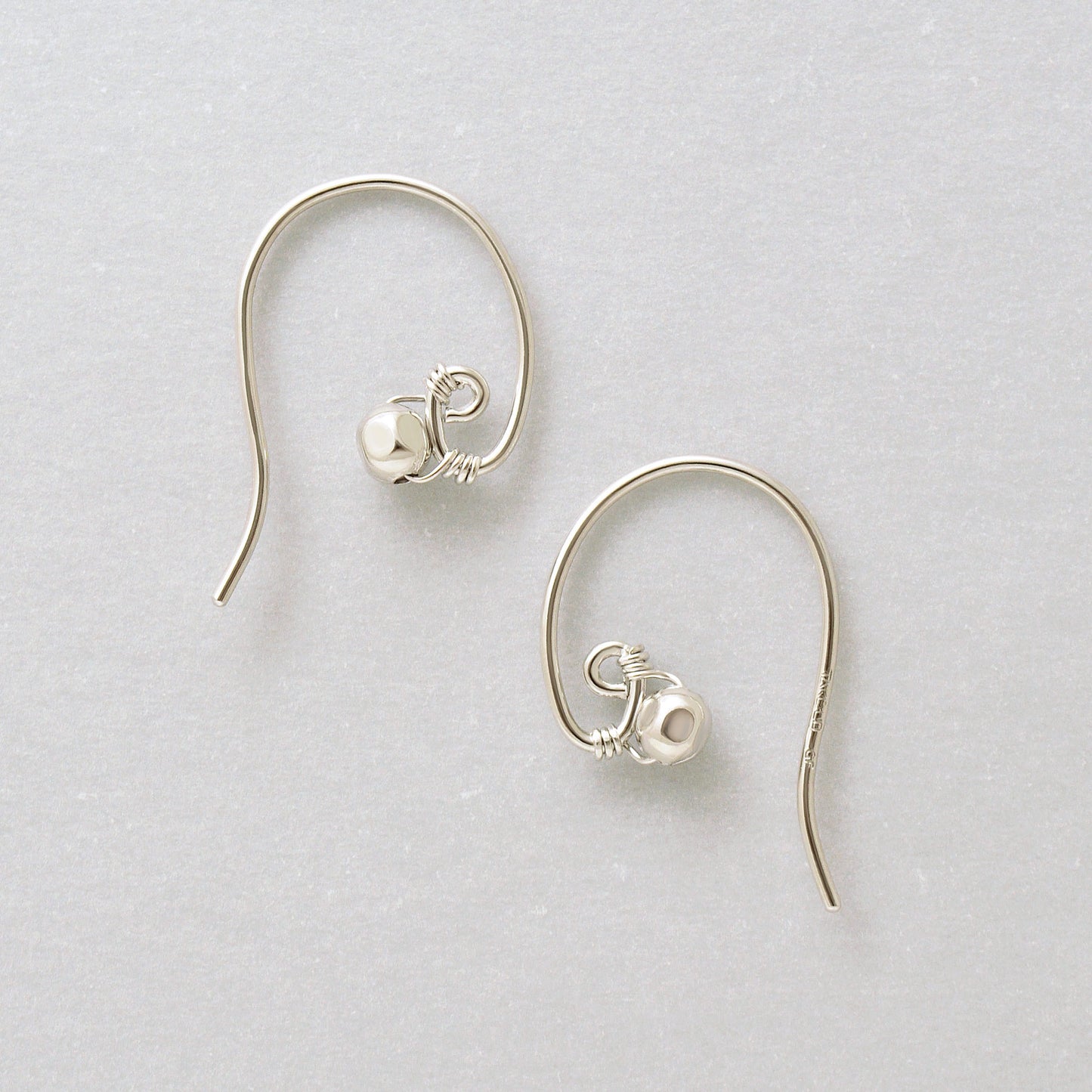 [Palette] Gold Filled Wire Earrings (Platinum Plated) - Product Image