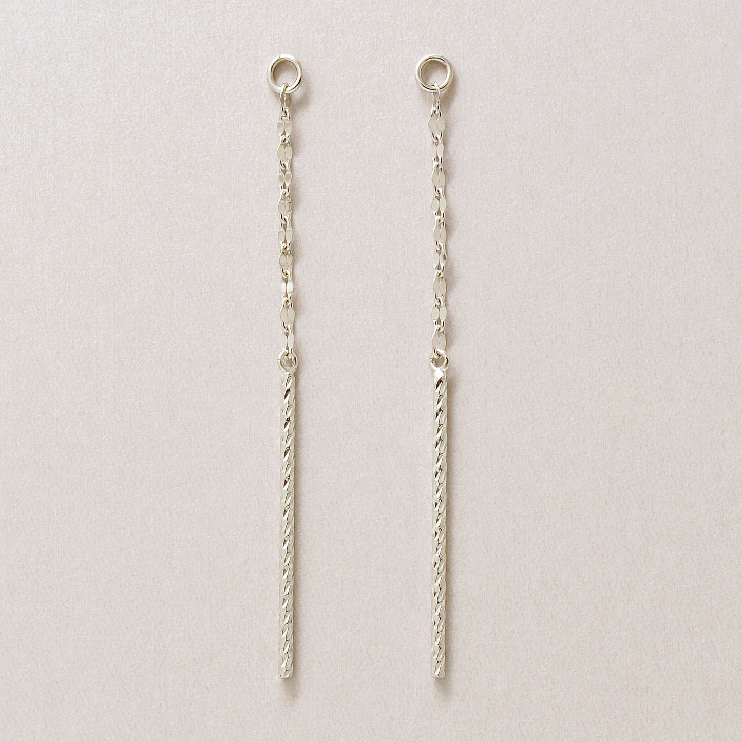 [Palette] 10K Glittering Chain Bar Charms (White Gold) - Product Image