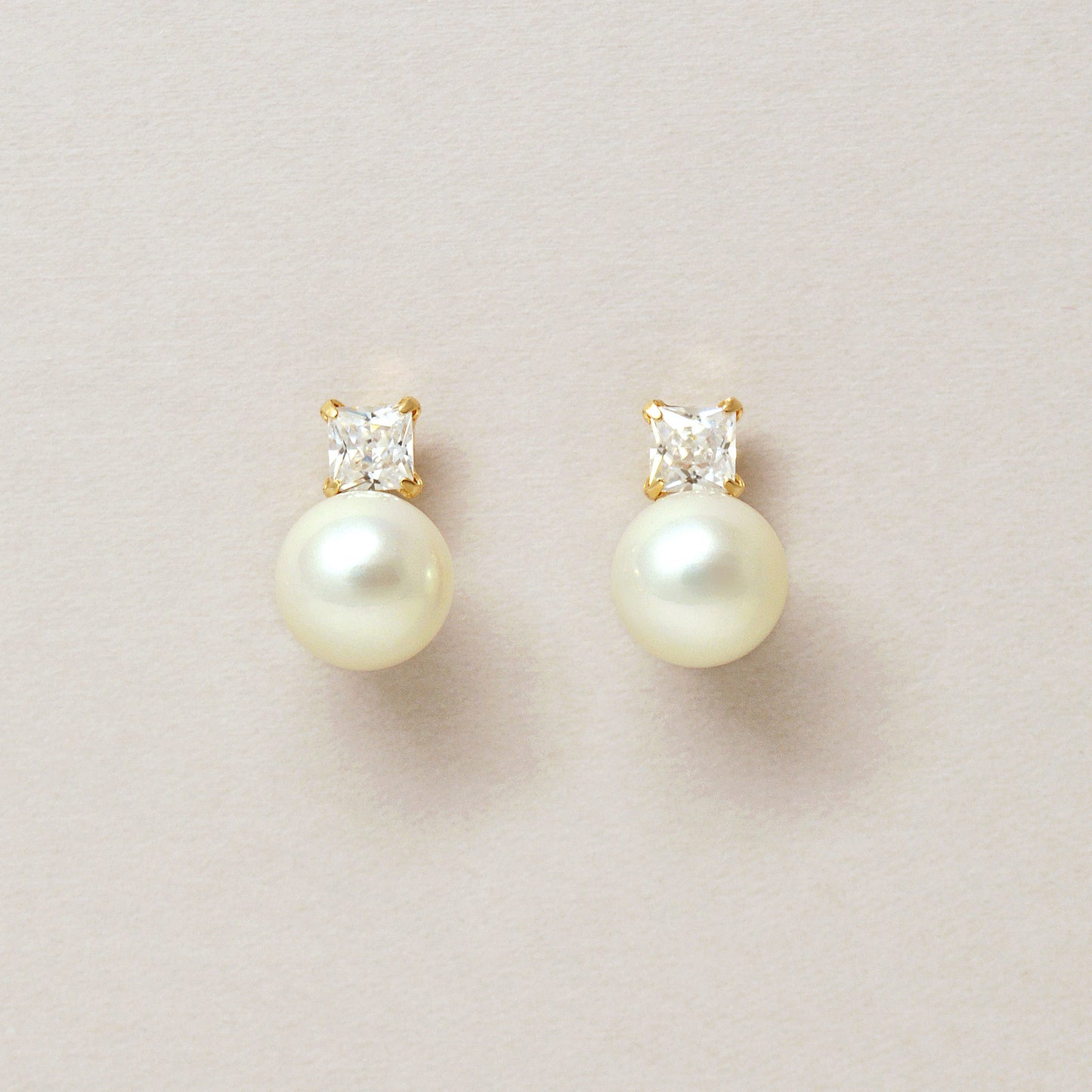 10K Square Shell Pearl Stud Earrings (Yellow Gold) - Product Image