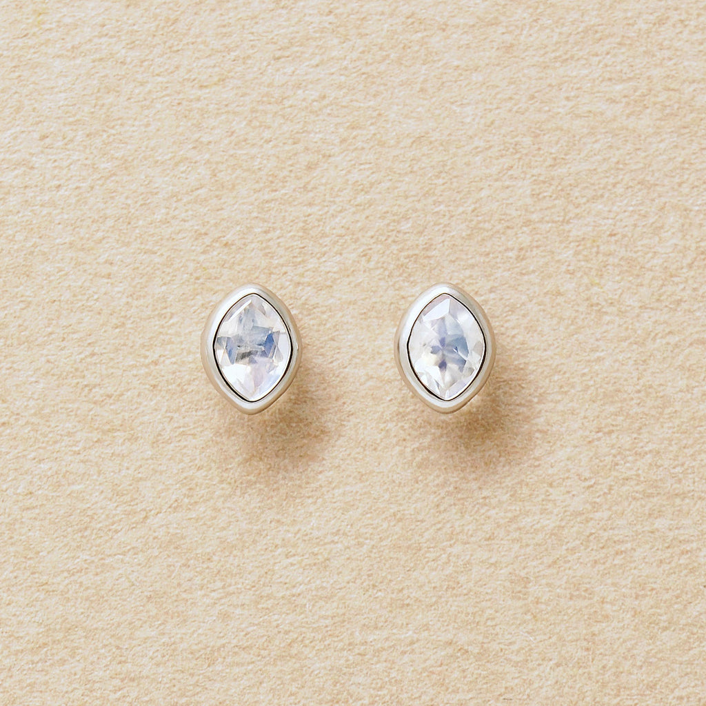 [Second Earrings] Platinum Blue Moonstone Marquise Earrings - Product Image