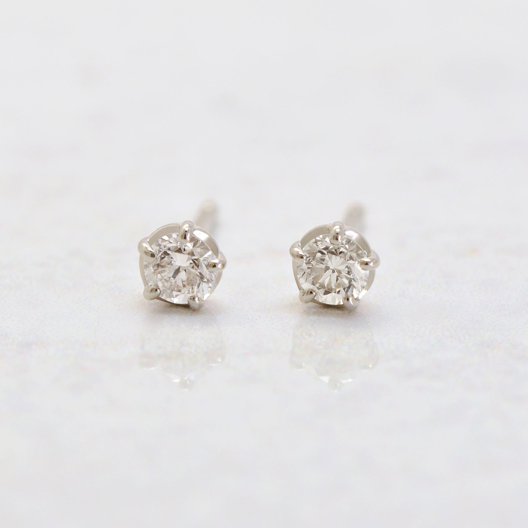 [Second Earrings] Platinum Diamond Earrings 0.30ct - Product Image