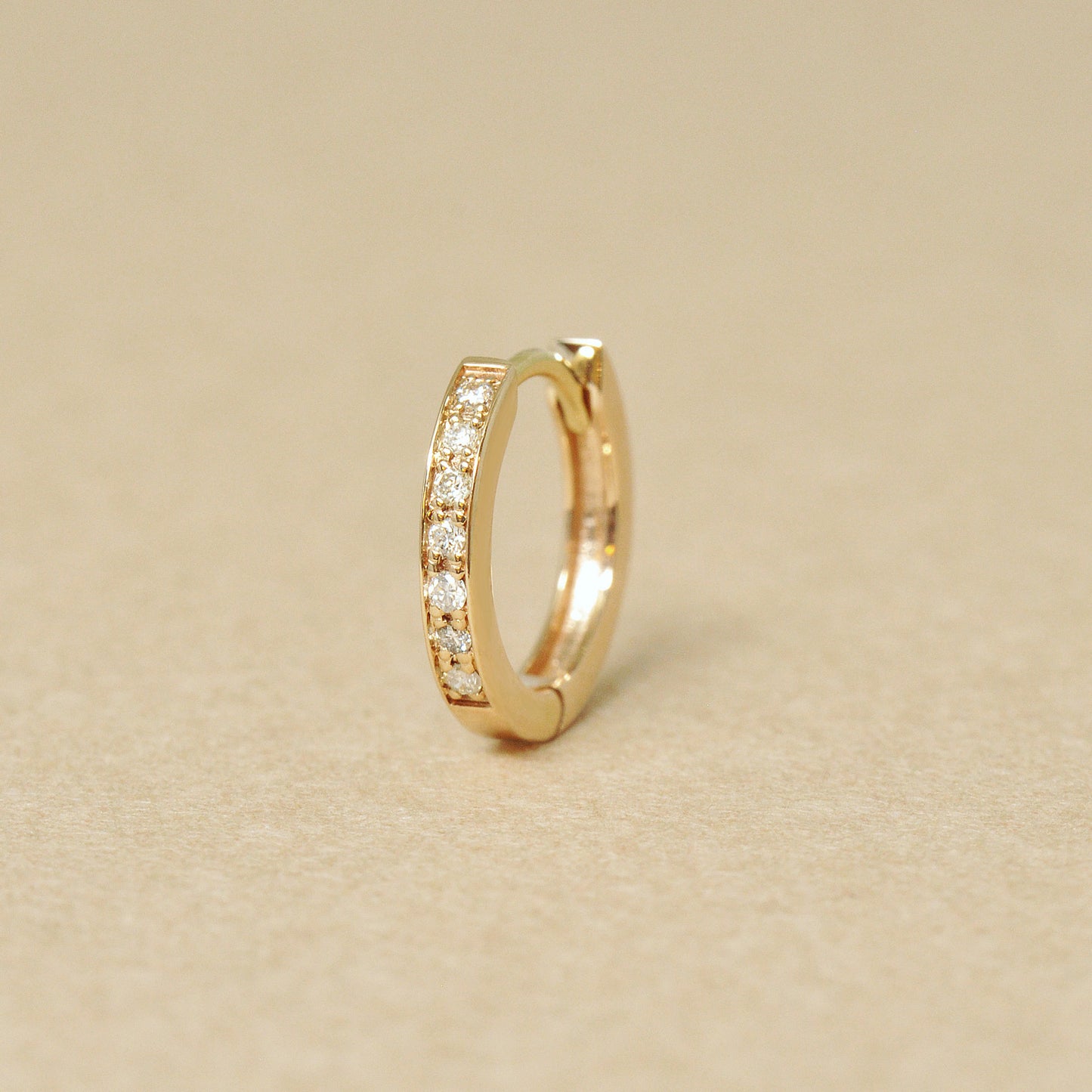 [Solo Earring] 14K/10K Diamond Huggie Hoop Single Earrings (Yellow Gold) - Product Image