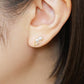 [Airy Clip-On Earrings] Freshwater Pearl Twist Earrings (Yellow Gold) - Model Image