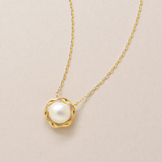 10K Freshwater Pearl Waving Circle Necklace (Yellow Gold) - Product Image