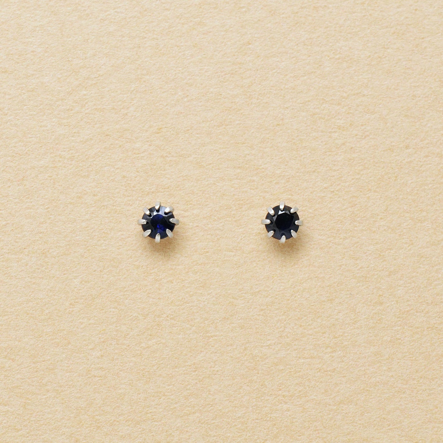 [Second Earrings] Platinum Blue Sapphire Earrings - Product Image