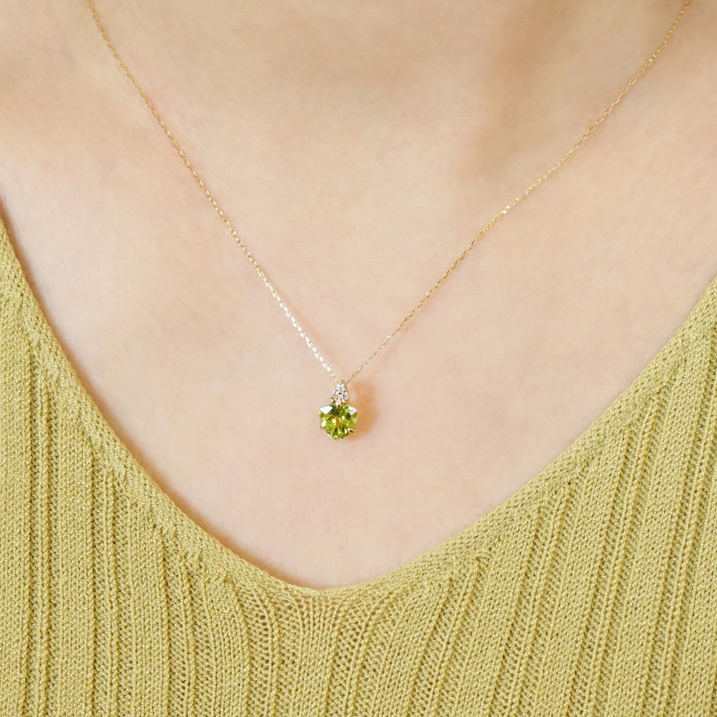 10K Trilliant Peridot Necklace (Yellow Gold) - Model Image