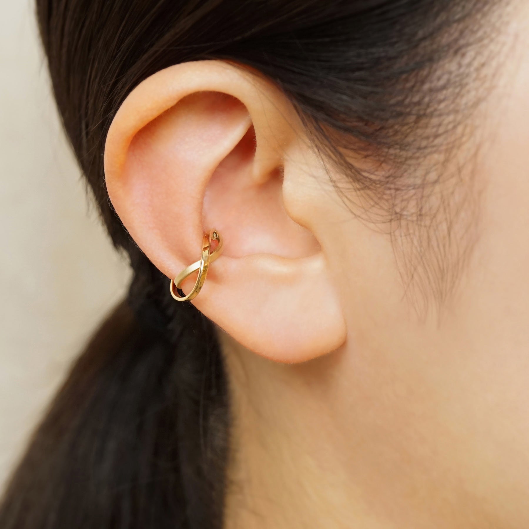 10K Yellow Gold Bi-Textured Ear Cuff - Model Image