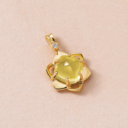 [GARDEN] 10K Daffodil Necklace Charm (Yellow Gold) - Product Image