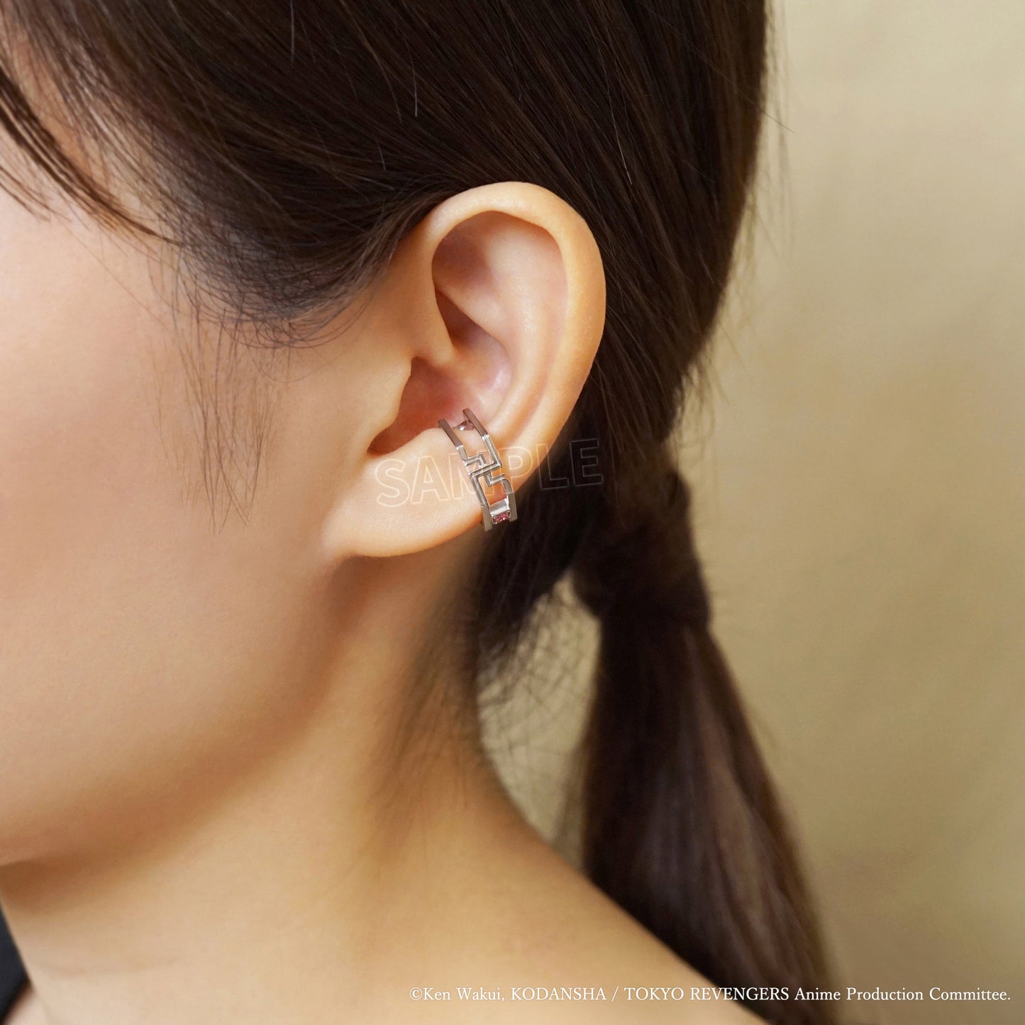 Tokyo Revengers - 2Way Ear Cuff (Ken Ryuguji) - Model Image