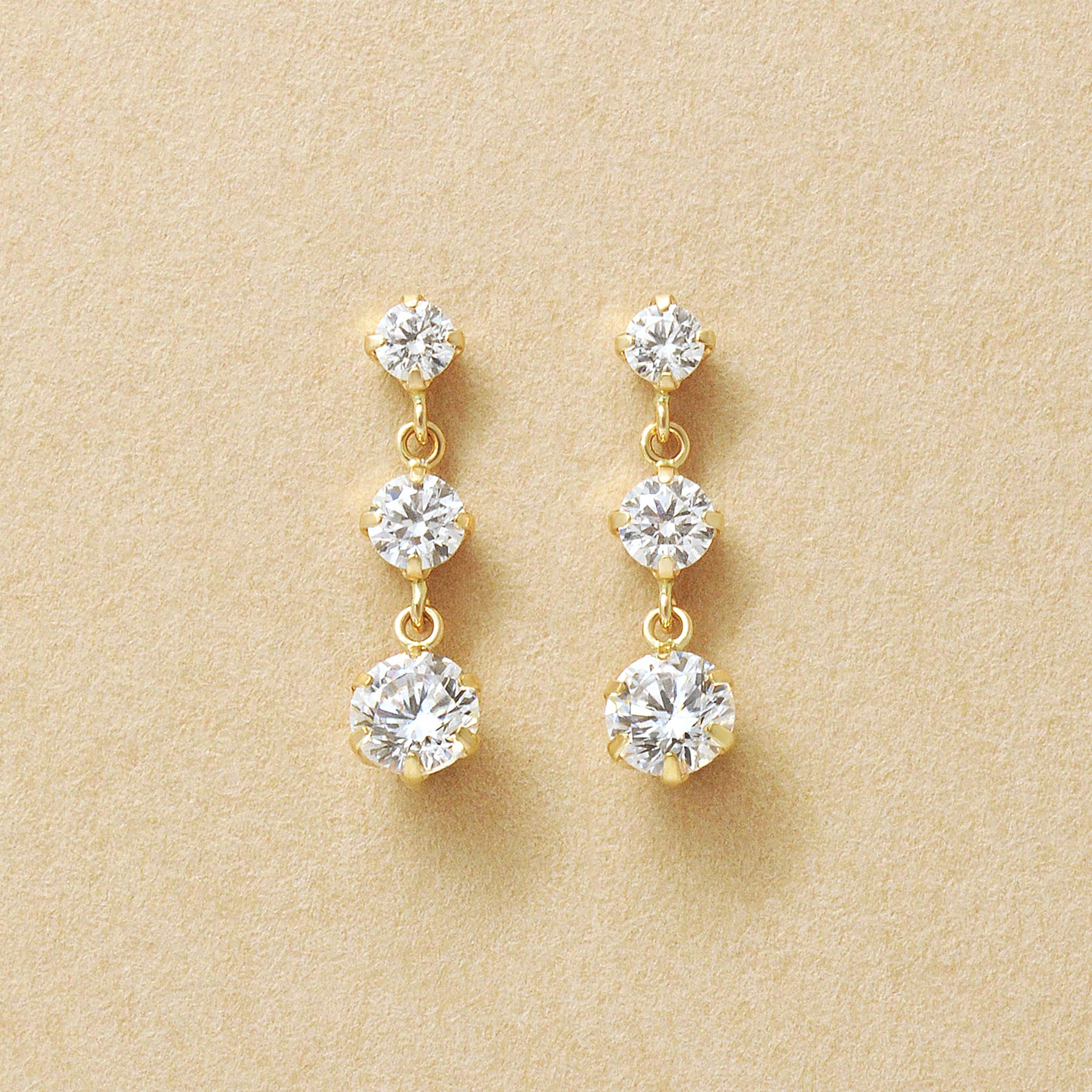 10K Gradation Dangle Earrings (Yellow Gold) - Product Image