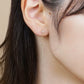 [Palette] 18K Yellow Gold Glittering Chain Bar Earring Charms - Model Image