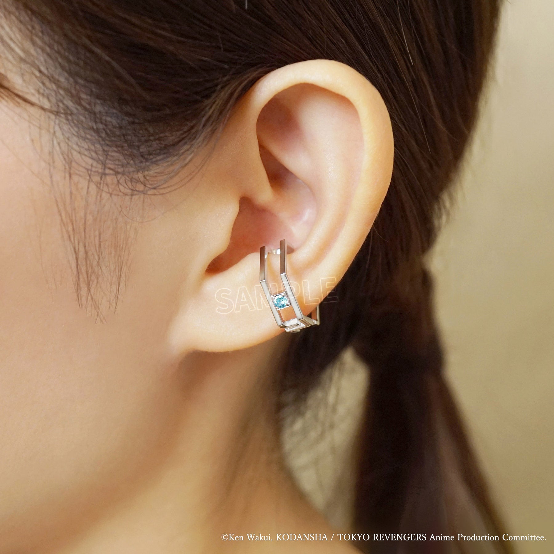 Tokyo Revengers - 2Way Ear Cuff (Chifuyu Matsuno) - Model Image