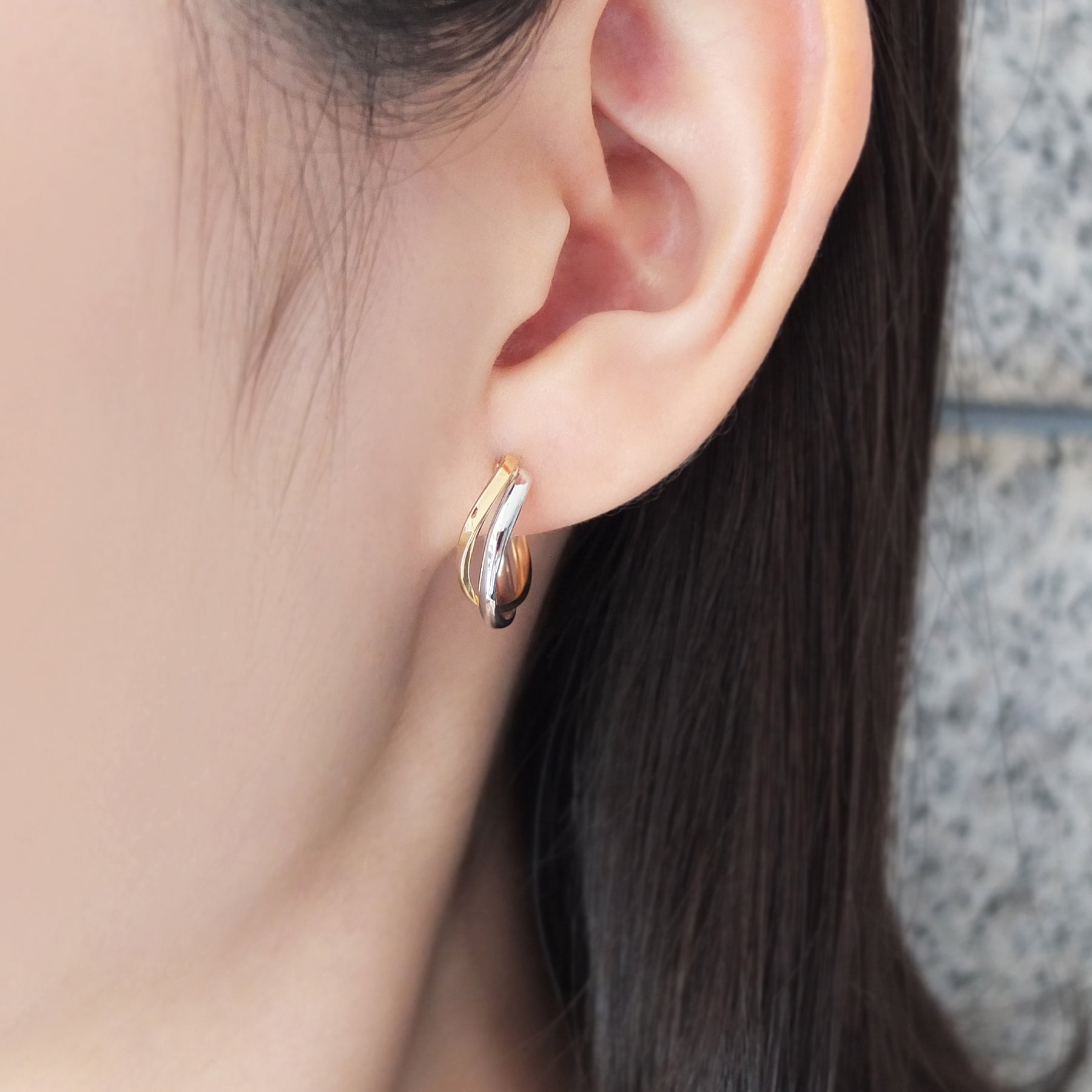 Aurelia Twisted Clip-on Gold Hoop Earrings | EARA